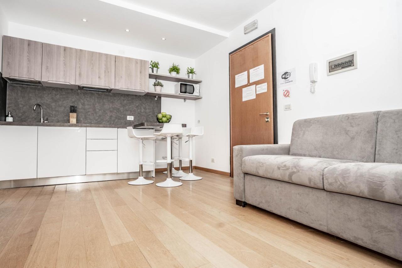 Lagoon Apartments Венеция Экстерьер фото